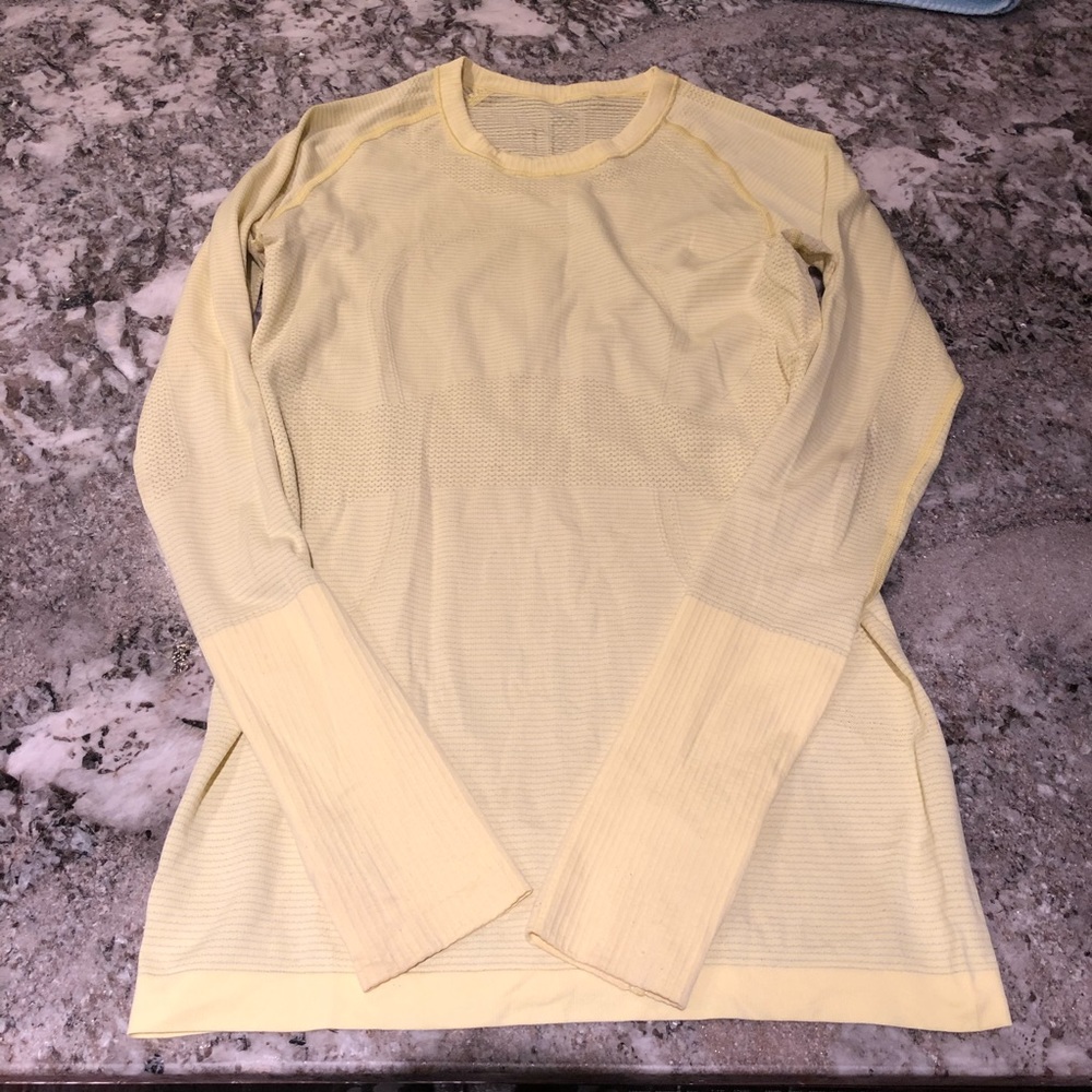 Lululemon Swiftly Tech Long Sleeve Crew